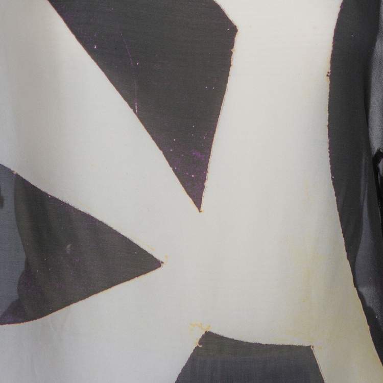 مملوكة مسبقًا Roberto Cavalli Cream Animal Print Silk Boat Neck Top M