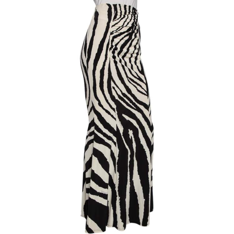 Pre Owned Roberto Cavalli Monochrome Printed Jersey Ruched Detailed Maxi Skirt M