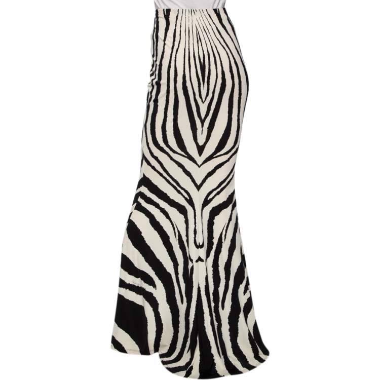 Pre Owned Roberto Cavalli Monochrome Printed Jersey Ruched Detailed Maxi Skirt M