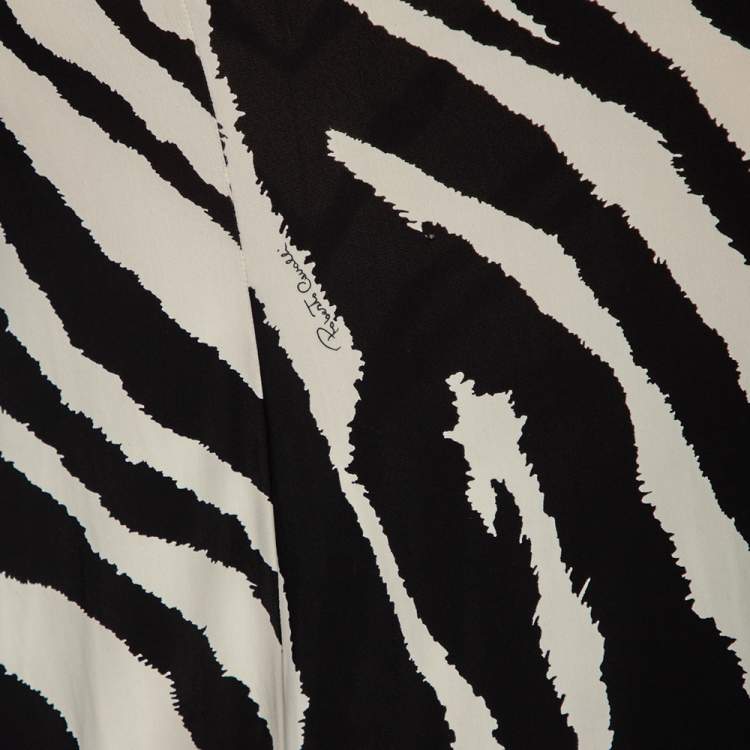 Pre Owned Roberto Cavalli Monochrome Printed Jersey Ruched Detailed Maxi Skirt M