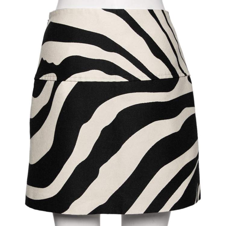 مملوكة مسبقًا Roberto Cavalli Monochrome Patterned Cotton Short Skirt M