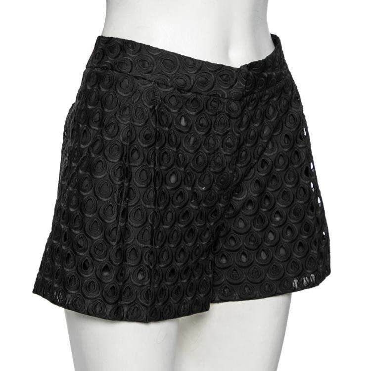 Pre Owned Roberto Cavalli Black Cutwork Cotton Shorts M