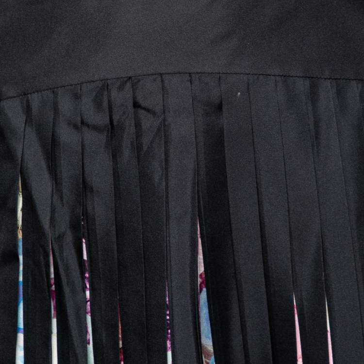 Pre Owned Roberto Cavalli Black & Floral Printed Silk Pleated Short Skirt M 