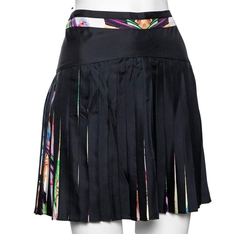Pre Owned Roberto Cavalli Black & Floral Printed Silk Pleated Short Skirt M 
