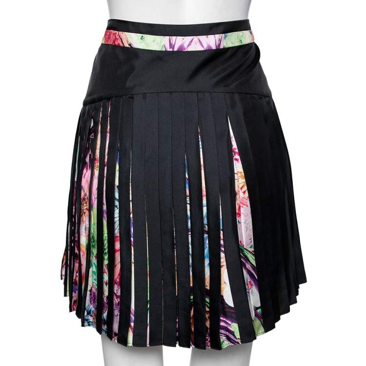 Pre Owned Roberto Cavalli Black & Floral Printed Silk Pleated Short Skirt M 