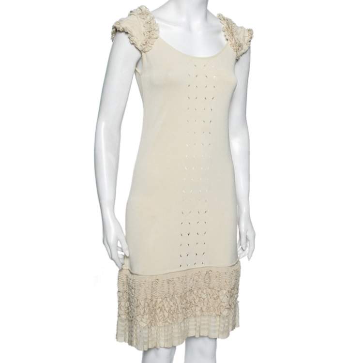 Pre Owned Roberto Cavalli Beige Knit Eyelet Detailed Ruffle Trimmed Dress M 