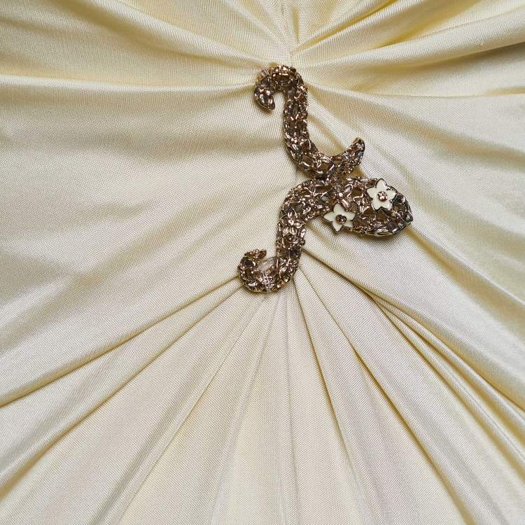مملوكة مسبقًا Roberto Cavalli Cream Jersey Snake Brooch Detail Maxi Dress S