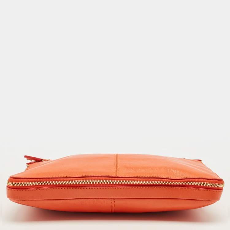 Pre Owned Roberto Cavalli Orange Leather RC Logo Zip Aound Clutch