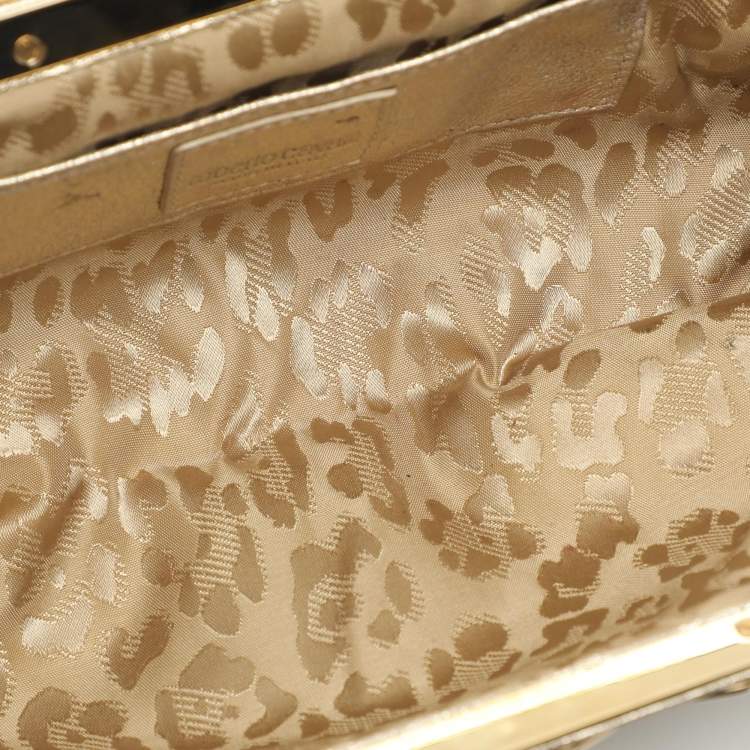 مملوكة مسبقًا Roberto Cavalli Gold Metallic Leather Chain Clutch Bag