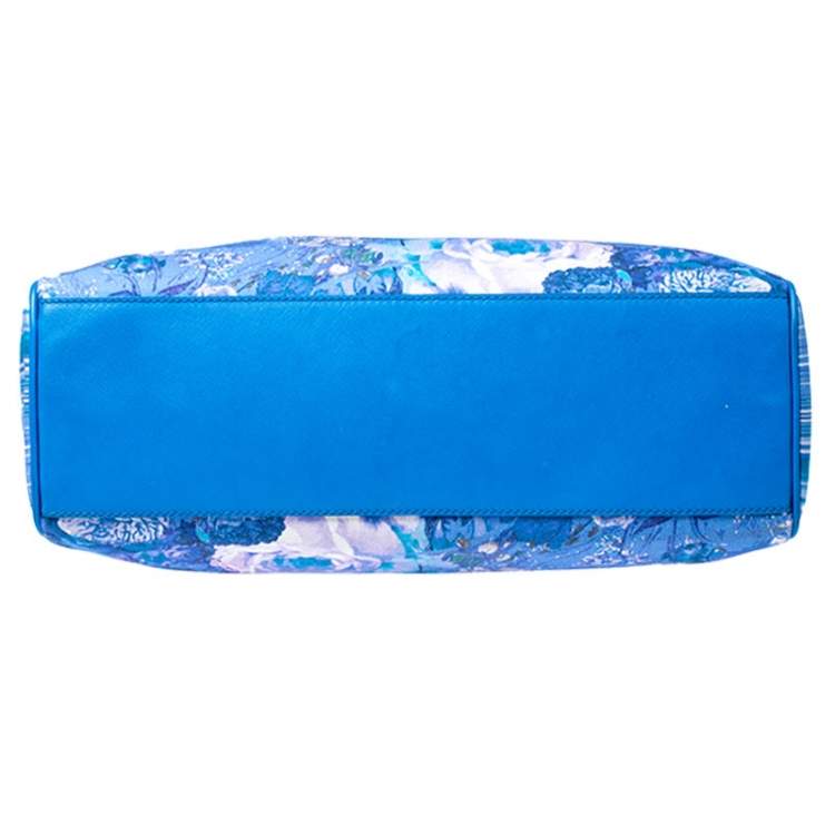 Pre Owned Roberto Cavalli Blue Floral Print Canvas and Leather Tote