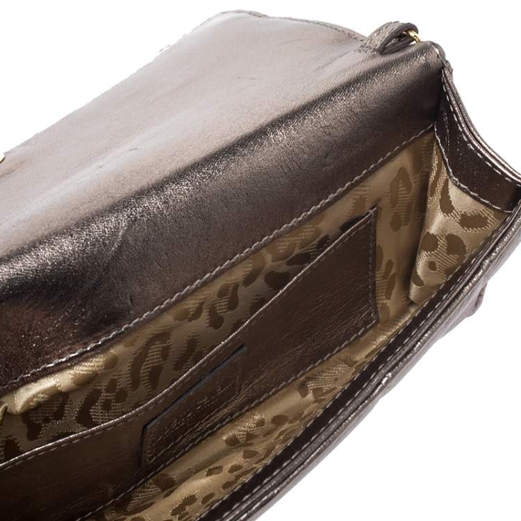 Pre Owned Roberto Cavalli Metallic Lion Head Embellished Leather Flap Chain Clutch