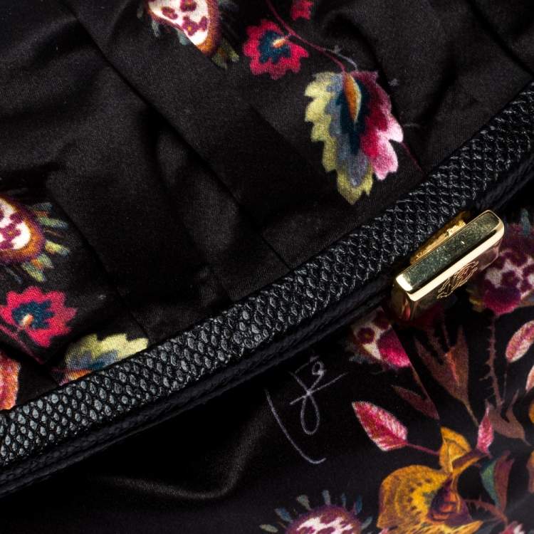 مملوكة مسبقًا Roberto Cavalli Multicolor Floral Printed Satin Frame Bracelet Clutch