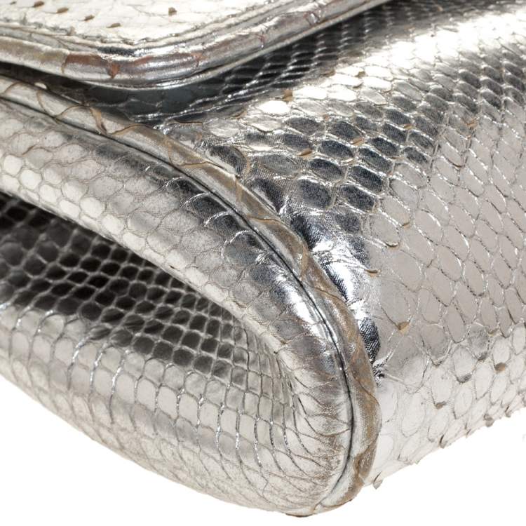Pre Owned Roberto Cavalli Metallic Silver Snakeskin Serpent Chain Clutch