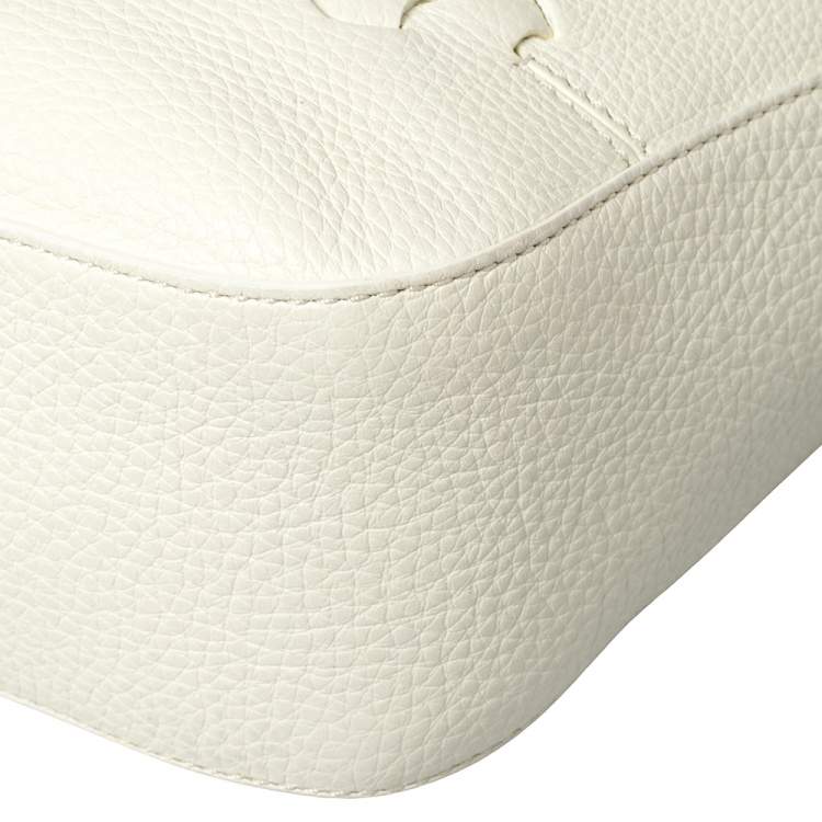Pre Owned Roberto Cavalli White Leather Drawstring Tassel Shoulder Bag