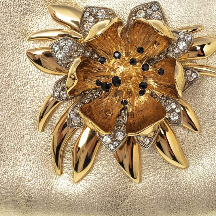 Pre Owned Roberto Cavalli Metallic Gold Crystal Flower Embellished Clutch
