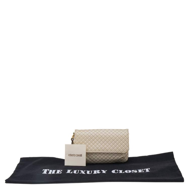 مملوكة مسبقًا Roberto Cavalli Beige Quilted Patent Leather Clutch