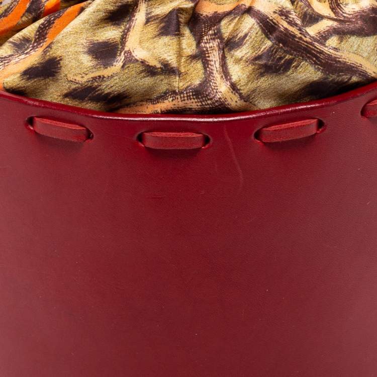 Pre Owned Roberto Cavalli Red Leather Bucket Bag