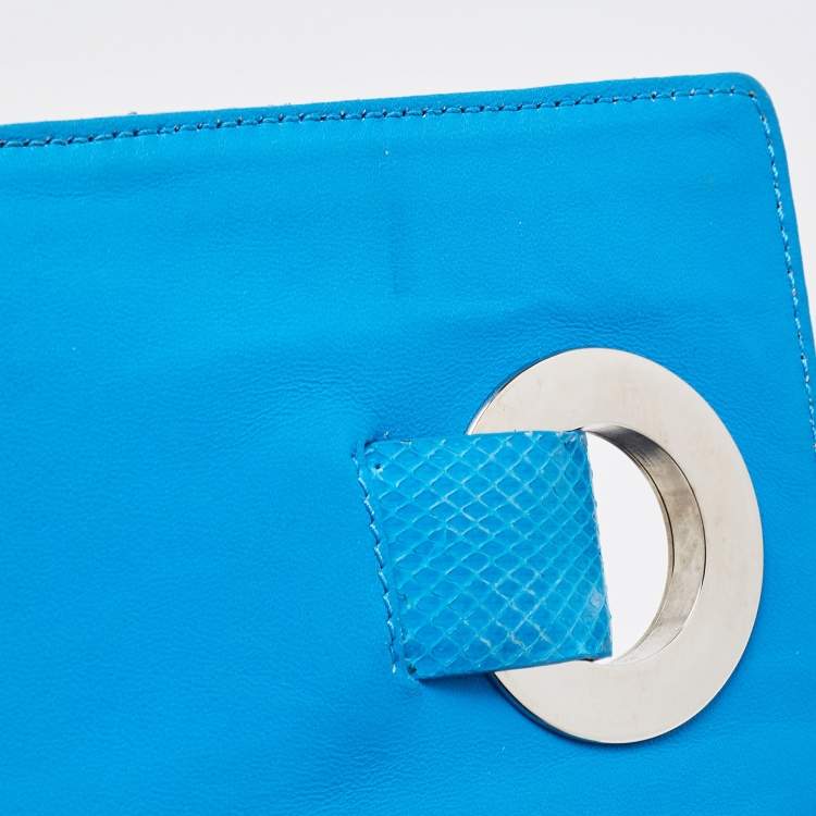 Pre Owned Roberto Cavalli Blue Snakeskin Flap Chain Clutch