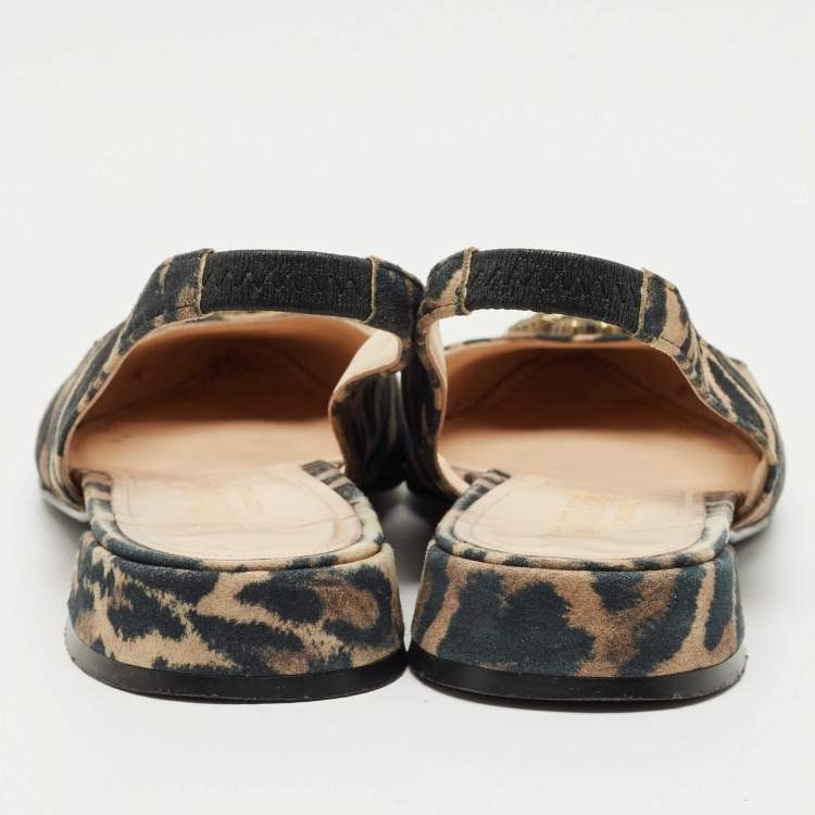 Pre Owned Roberto Cavalli Brown/Black Canvas Leopard Print Slingback Flats Size 41