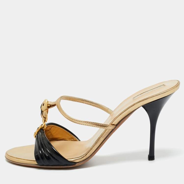 مملوكة مسبقًا Roberto Cavalli Gold/Black Leather and Patent Embellished Brooch Slide Sandals Size 39