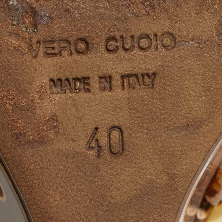 مملوكة مسبقًا Roberto Cavalli Size 40 Beige Woven Leather Wedge Sandals