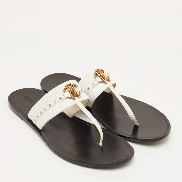 Pre Owned Roberto Cavalli Studded Size 39 White Leather Thong Flats