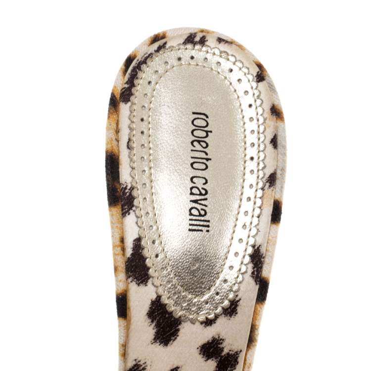 Pre Owned Roberto Cavalli Brown/Beige Leopard Print Canvas Open Toe Sandals Size 40.5