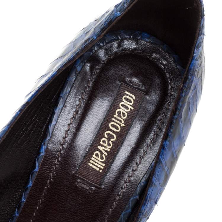 Pre Owned Roberto Cavalli Blue/Black Python Embossed Leather Platform Pumps Size 37