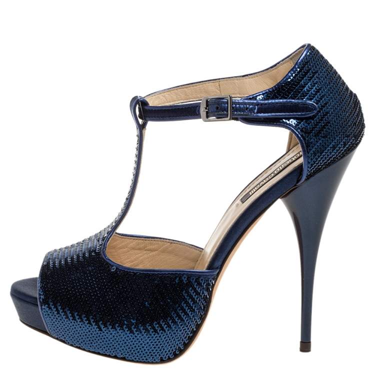 Pre Owned Roberto Cavalli Blue Sequin T Strap Platform Open Toe Sandals Size 36