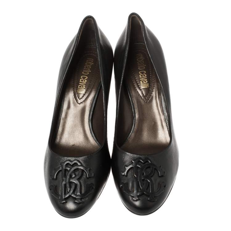Pre Owned Roberto Cavalli Black Leather Logo Round Toe Pumps Size 37.5