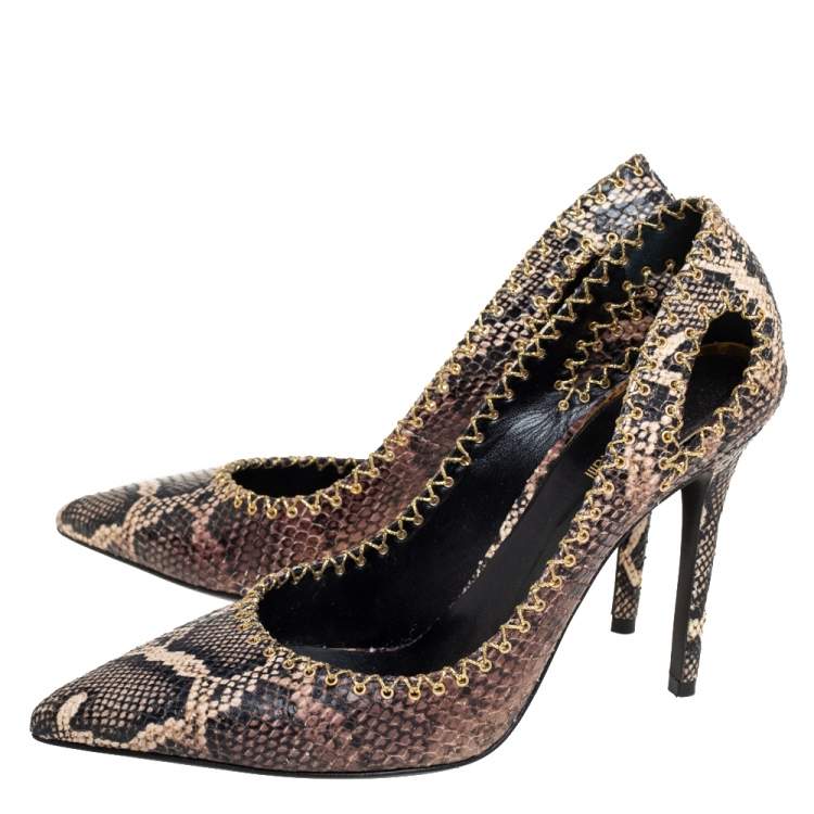 مملوكة مسبقًا Roberto Cavalli Brown/Black Python Embossed Laser Cut Pumps Size 39