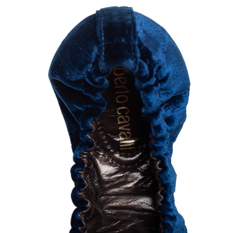 Pre Owned Roberto Cavalli Blue Velvet Srunch Ballet Flats Size 39