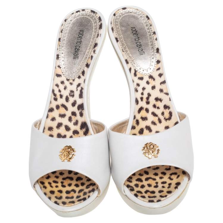 Pre Owned Roberto Cavalli White Leather Logo Buckle Platform Sandals Size 40