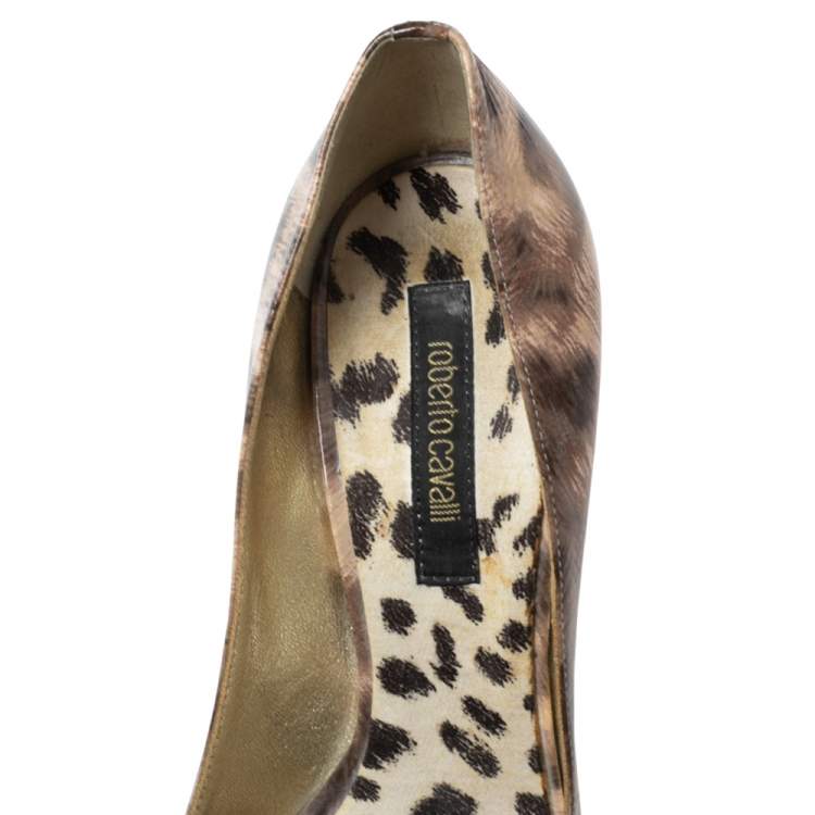 Pre Owned Roberto Cavalli Brown/Beige Leopard Print Patent Leather Embellished Buckle Detail Peep-Toe Pumps Size 37.5
