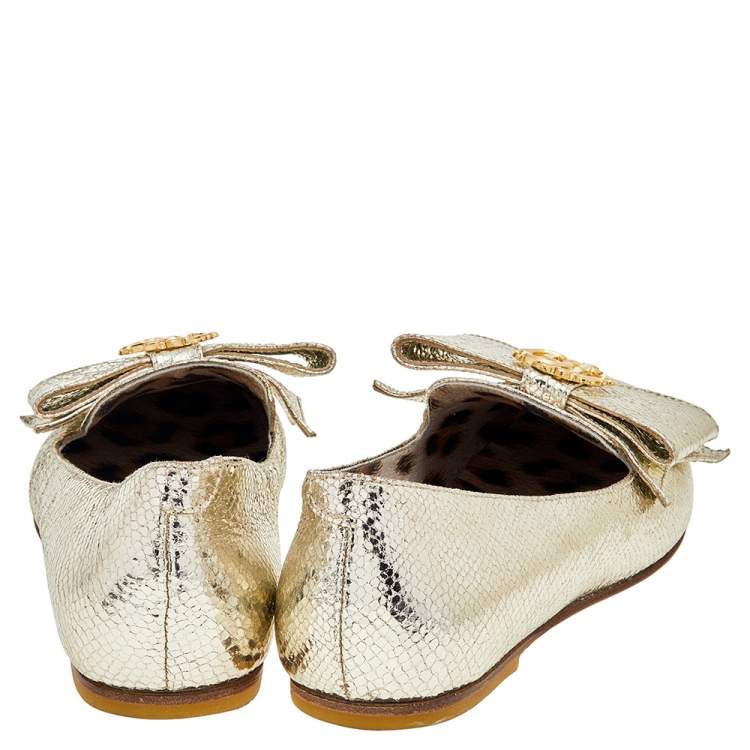 Pre Owned Roberto Cavalli Metallic Gold Python Effect Leather Metal Logo Slip On Loafers Size 37