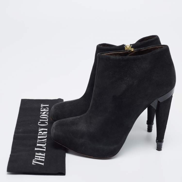 Pre Owned Roberto Cavalli Black Laminated Suede Ankle Boots Size 38