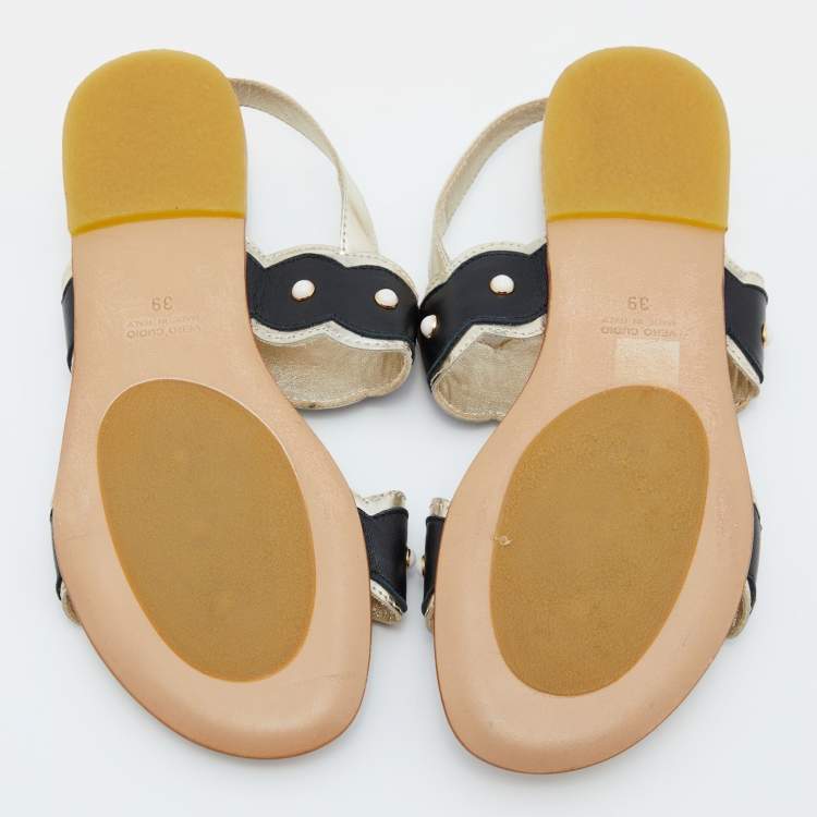 Pre Owned Roberto Cavalli Black/Gold Leather Embellished Scalloped Flat Sandals Size 39