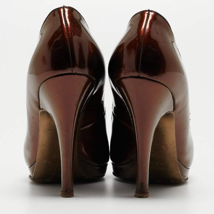 Pre Owned Roberto Cavalli Metallic Gold Patent Leather Peep Toe Pumps Size 35.5