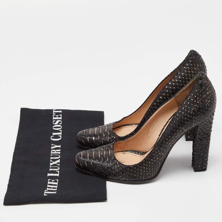 Pre Owned Roberto Cavalli Black/Gold Watersnake Leather Block Heel Pumps Size 39
