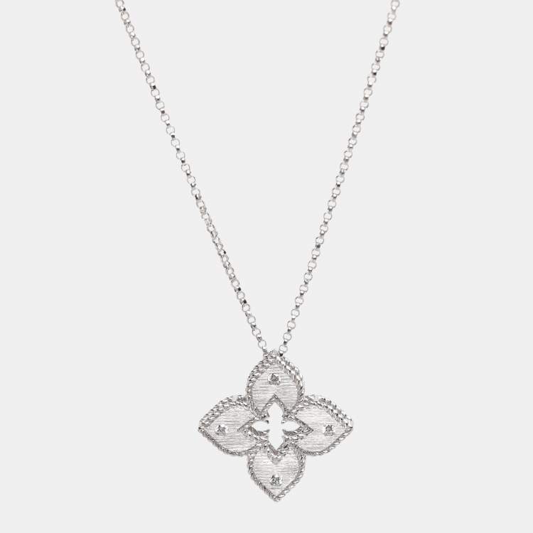 Pre Owned Roberto Coin Venetian Princess Open Flower Diamond 18k White Gold Pendant Necklace