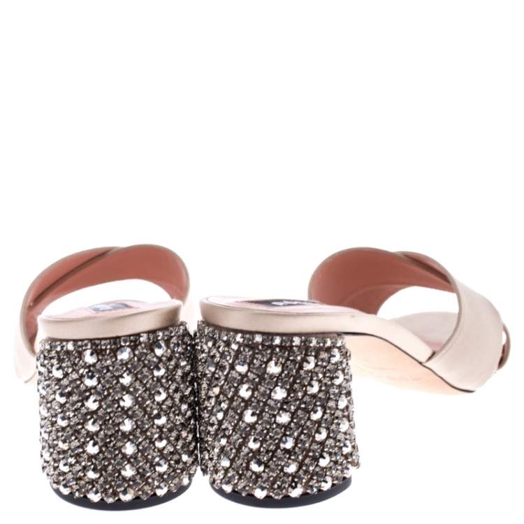 مملوكة مسبقًا Rochas Beige Satin Cross Strap Crystal Embellished Block Heel Sandals Size 38