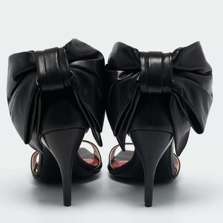 Pre Owned Roger Vivier Black Leather Viv' Choc Back Bow Sandals Size 38