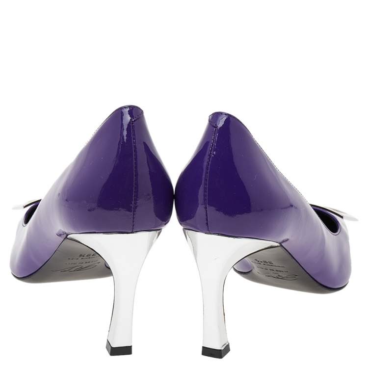 Pre Owned Roger Vivier Limited Edition Purple Patent Leather Trompette Pumps Size 39.5