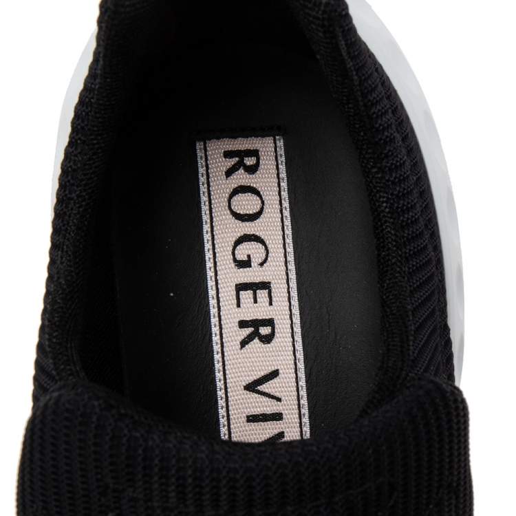 Pre Owned Roger Vivier Black Nylon Viv Run Light Strass Buckle Sneakers Size 38.5