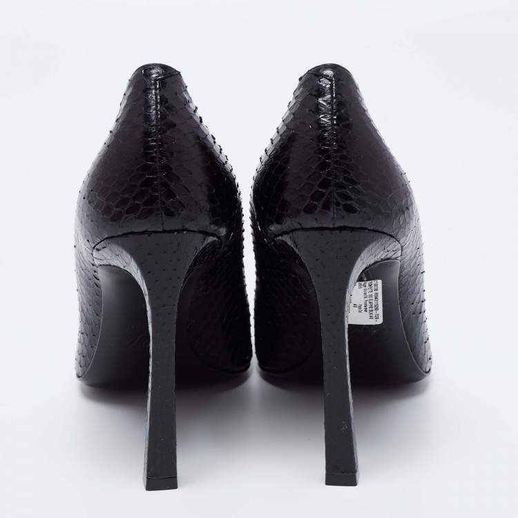 Pre Owned Roger Vivier Black Python Leather Trompette Pumps Size 40