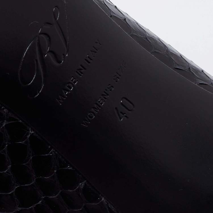 Pre Owned Roger Vivier Black Python Leather Trompette Pumps Size 40
