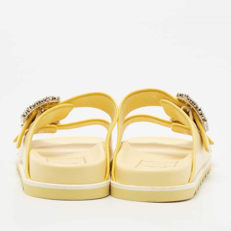 Pre Owned Roger Vivier Yellow Leather Slidy Viv Slides Size 36