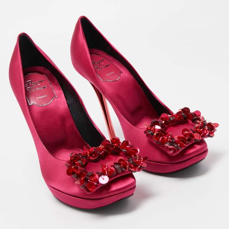 Pre Owned Roger Vivier Pink Satin Embellished Platform Pumps Size 36.5