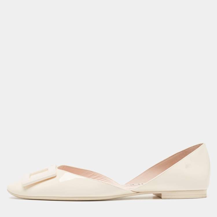 Pre Owned Roger Vivier Cream Patent Leather Trompette D'orsay Flats Size 40.5