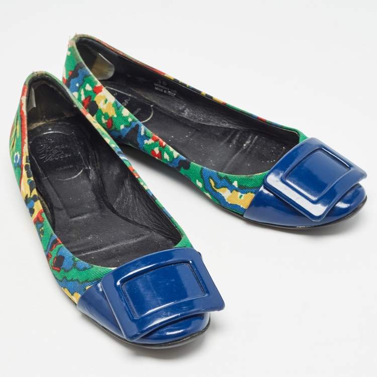 Pre Owned Roger Vivier Multicolor Printed Canvas and Patent Gommette Ballet Flats Size 36